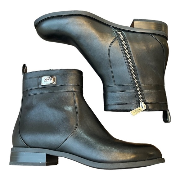 Michael Kors PADMA STRAP FLAT BOOTIE - Picture 11 of 15